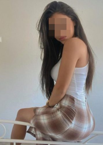 Nermin - 75. Yil VIP Escort Bayan Modeli - Gerçek Fotoğraflı İlan