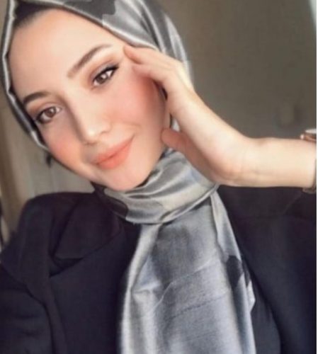 Demet - 75. Yil VIP Escort Bayan Modeli - Gerçek Fotoğraflı İlan